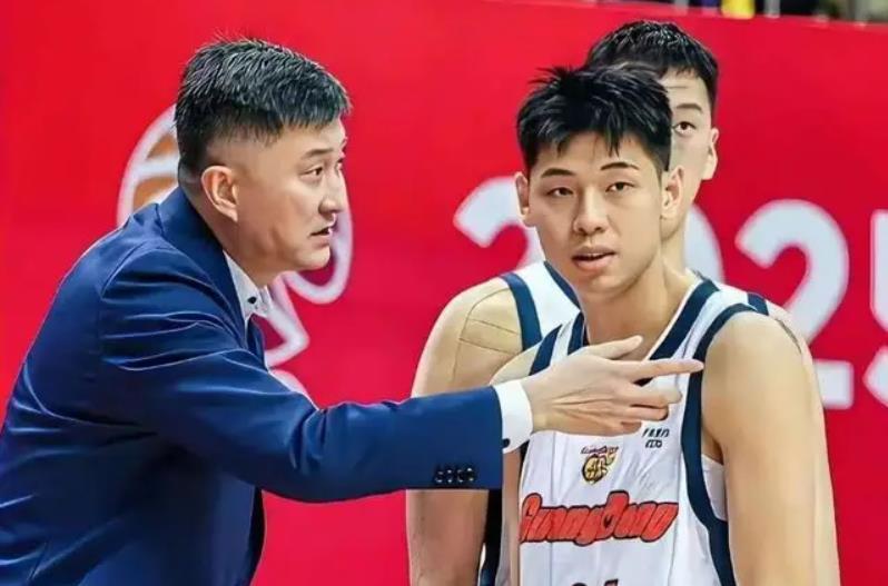 乌法115k欧元买断阿加波夫，结束租借正式加盟