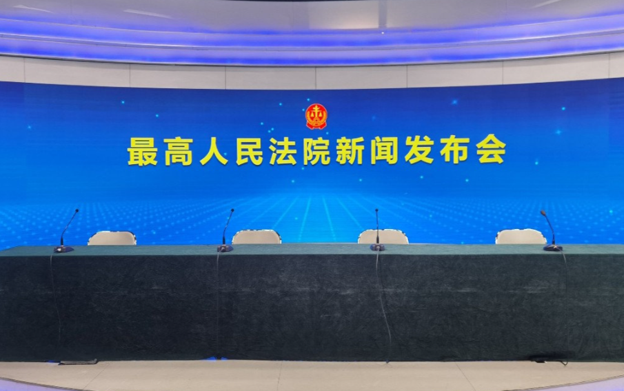 罗马诺：曼联2月就和安德雷桑托斯经纪人沟通，维韦尔了解他