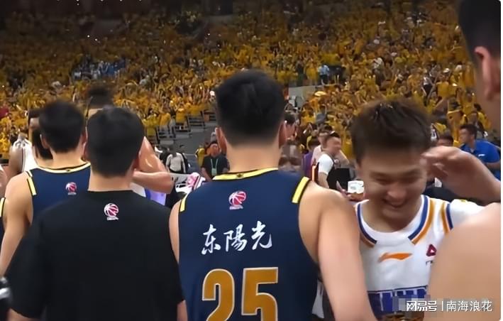 乌法115k欧元买断阿加波夫,结束租借正式加盟