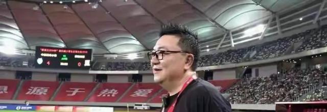 力压姚明！小斯：我是NBA历史第一个高中生身份获得年度最佳新秀