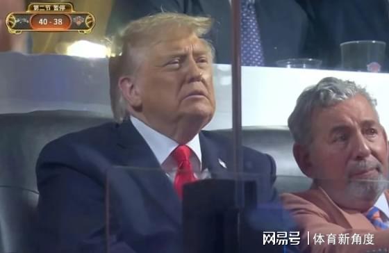 记者：字母的下家锁定在热火和凯尔特人之间，预计本周有结果