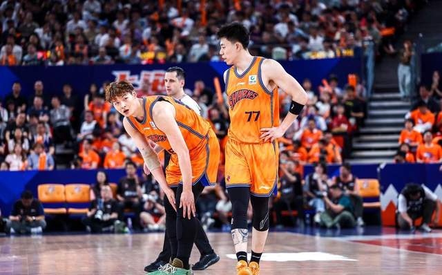 名记：多家俱乐部询价霍姆格伦，雷霆态度坚决——不交易