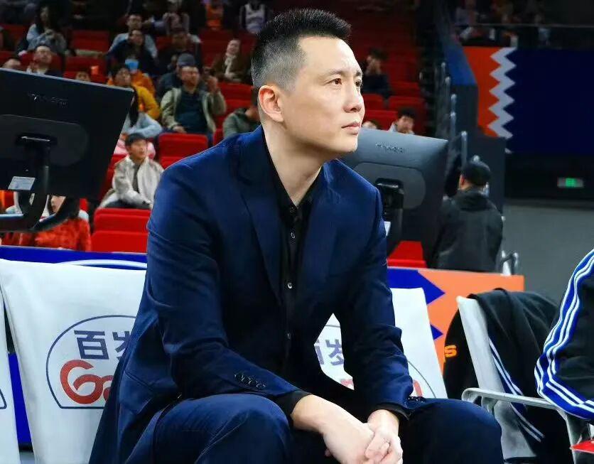 媒评尼克斯总裁最佳操作 布伦森签约居首