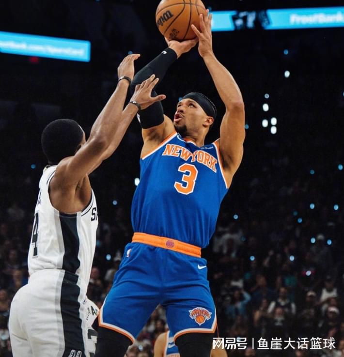 突发！福克斯取关马刺，字母哥交易倒计时，快船计划追求FMVP
