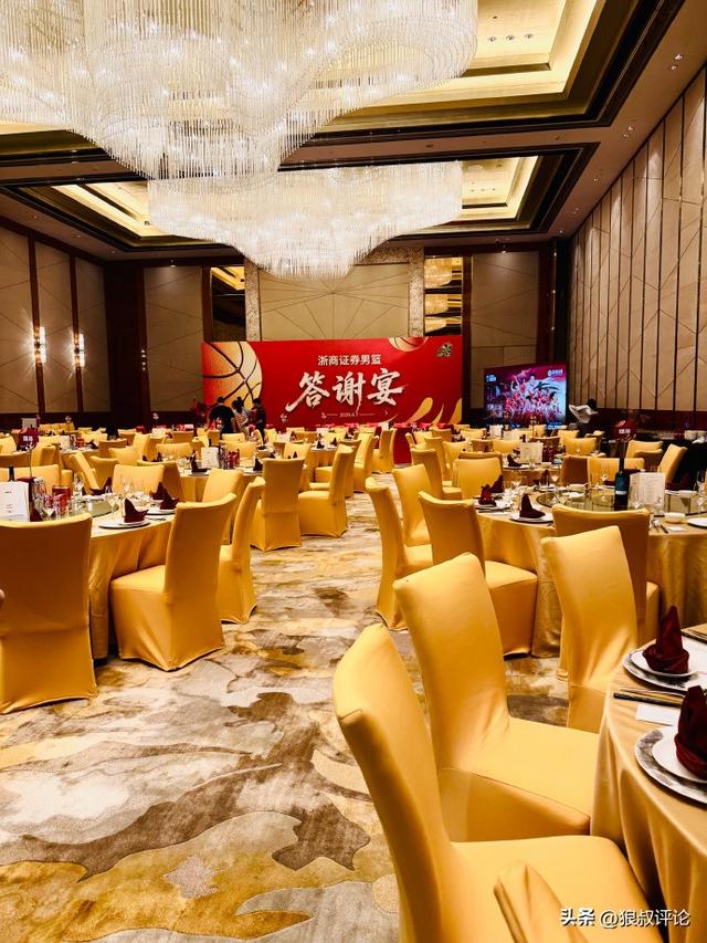 雄鹿教练组再添两员大将