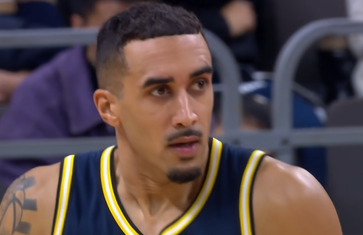 NBA神操作：马刺出台地域限购，直接取消外地尼克斯球迷门票订单