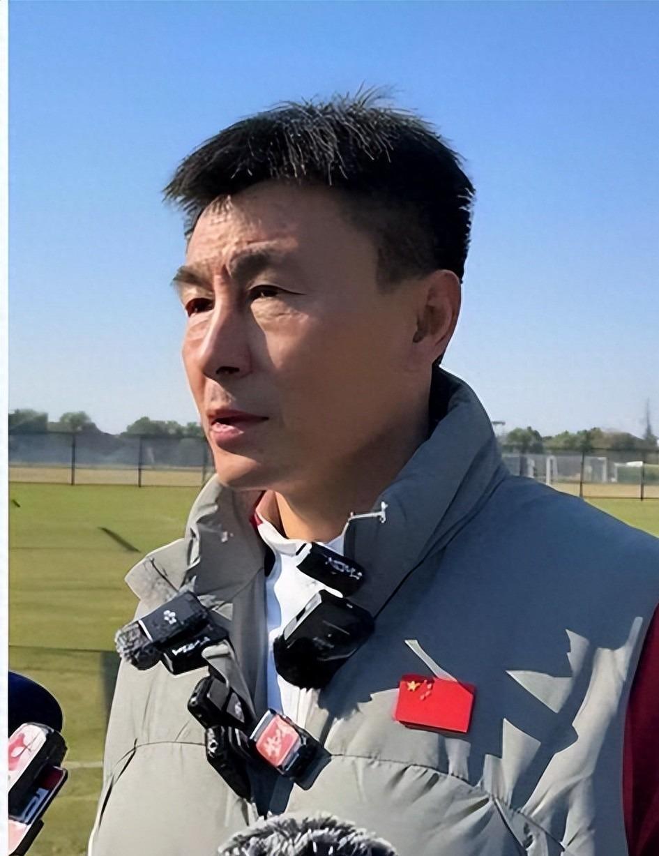 湖人队传闻：活塞队正认真考虑追逐湖人队的里夫斯
