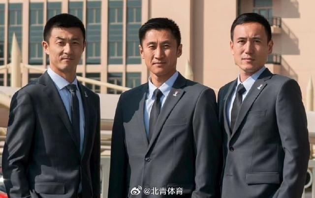 可签3年6000万？范弗里特或让步，火箭留下伊森，引援还剩1200万