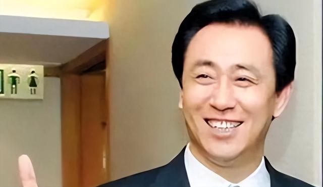 罗马诺：曼联2月就和安德雷桑托斯经纪人沟通，维韦尔了解他