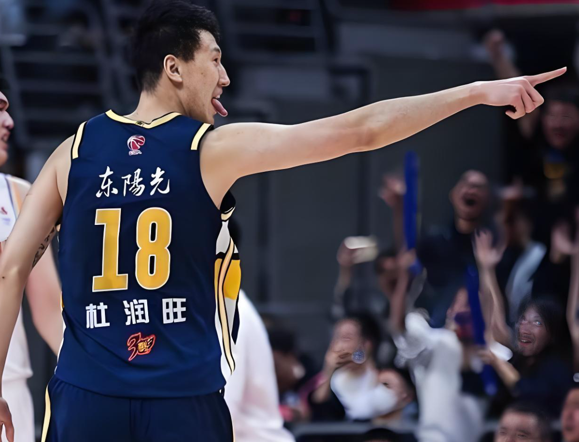 阿斯：杜兰将转会至加拉塔萨雷，加盟前他需签约纪律约束条款