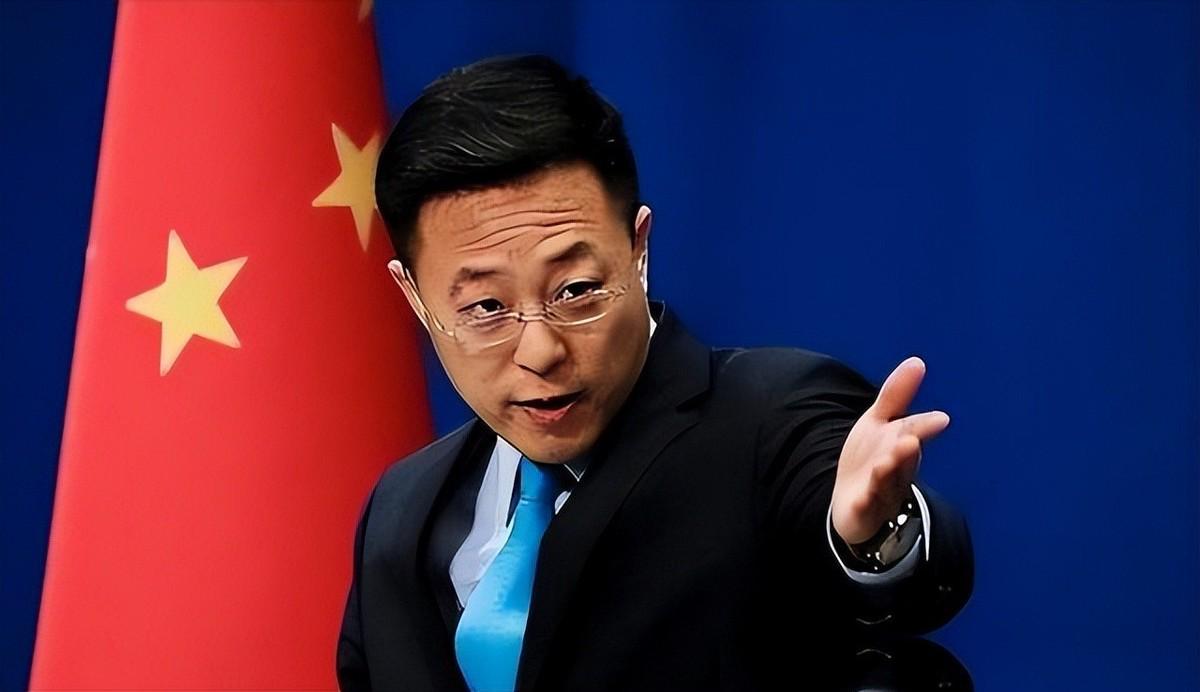 罗马诺：曼联2月就和安德雷桑托斯经纪人沟通，维韦尔了解他